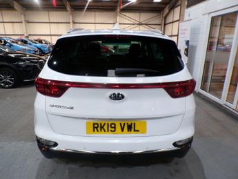 KIA SPORTAGE 1.6 CRDI 2 ISG 5DR Semi Automatic