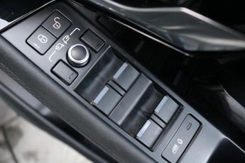 LAND ROVER RANGE ROVER EVOQUE DIESEL 2.0 R-DYNAMIC S MHEV 5DR AUTOMATIC