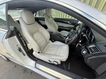 MERCEDES-BENZ E-CLASS 2.1 E220 BLUETEC AMG LINE 2DR Automatic