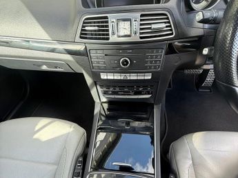 MERCEDES-BENZ E-CLASS 2.1 E220 BLUETEC AMG LINE 2DR Automatic