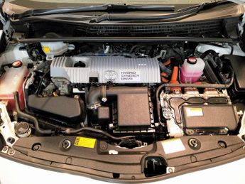 TOYOTA PRIUS 1.8 T SPIRIT VVT-I  5DR CVT