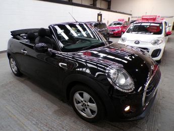 MINI CONVERTIBLE 1.5 COOPER 2DR Automatic