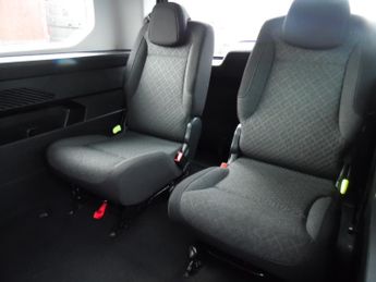 VAUXHALL COMBO LIFE DESIGN XL 5DR AUTOMATIC