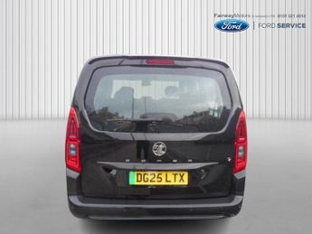 VAUXHALL COMBO LIFE DESIGN XL 5DR AUTOMATIC
