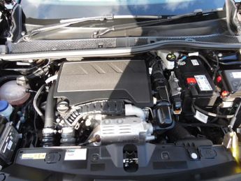 PEUGEOT 2008 1.2 PURETECH EAT8 S/S GT 5DR AUTOMATIC