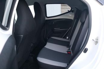 TOYOTA AYGO HATCHBACK 1.0 VVT-I X-PRESS X-SHIFT 5DR Semi Automatic