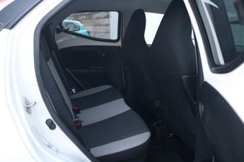 TOYOTA AYGO HATCHBACK 1.0 VVT-I X-PRESS X-SHIFT 5DR Semi Automatic