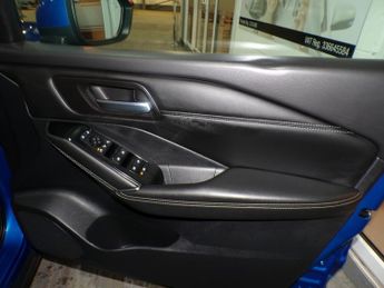 NISSAN QASHQAI 1.3 DIG-T PREMIERE EDITION DCT MHEV 5DR CVT