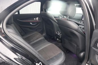 MERCEDES-BENZ E-CLASS DIESEL SALOON 2.0 E 300 D AMG LINE EDITION PREMIUM PLUS 4DR Automatic