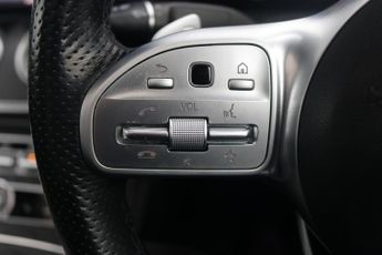 MERCEDES-BENZ E-CLASS DIESEL SALOON 2.0 E 300 D AMG LINE EDITION PREMIUM PLUS 4DR Automatic