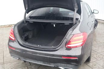 MERCEDES-BENZ E-CLASS DIESEL SALOON 2.0 E 300 D AMG LINE EDITION PREMIUM PLUS 4DR Automatic