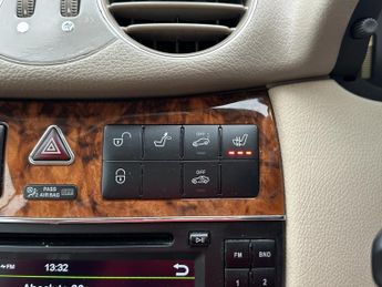 MERCEDES-BENZ CLK 1.8 CLK200 KOMPRESSOR ELEGANCE 2DR Automatic