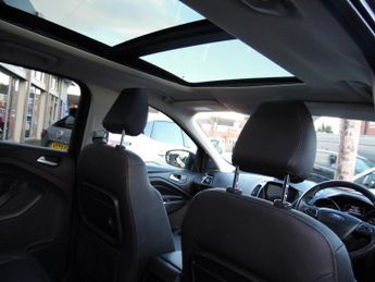 FORD KUGA 2.0 TITANIUM X EDITION TDCI 5DR Semi Automatic