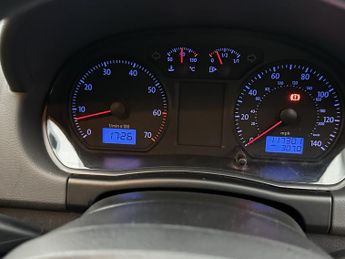 VOLKSWAGEN POLO 1.4 S 5DR Manual