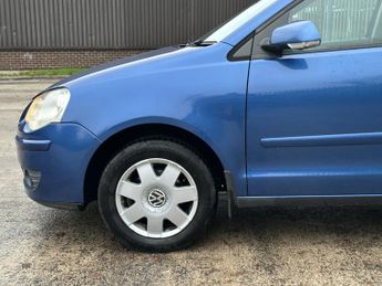 VOLKSWAGEN POLO 1.4 S 5DR Manual