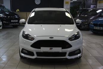Ford Focus 2.0 ST-3 5DR Manual