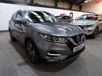 Nissan Qashqai 1.3 DIG-T N-CONNECTA 5DR Manual