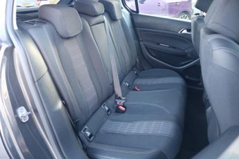 PEUGEOT 308 HATCHBACK 1.2 S/S ALLURE 5DR Automatic