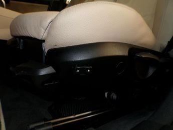 BMW X1 2.0 XDRIVE18D XLINE 5DR Automatic