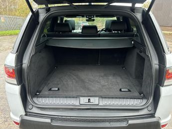 LAND ROVER RANGE ROVER SPORT 3.0 SDV6 HSE DYNAMIC 5DR Automatic