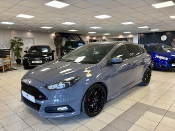 Ford Focus 2.0 ST-3 TDCI 5DR Manual