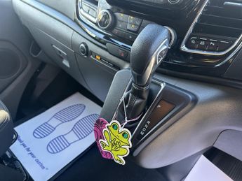 FORD TRANSIT CUSTOM 2.0 300 LIMITED DCIV ECOBLUE Automatic