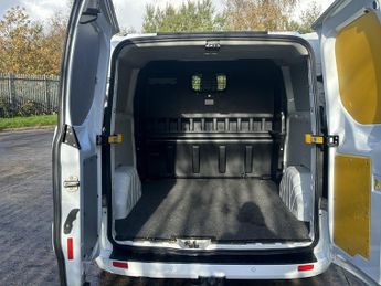 FORD TRANSIT CUSTOM 2.0 300 LIMITED DCIV ECOBLUE Automatic