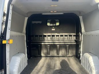 FORD TRANSIT CUSTOM 2.0 300 LIMITED DCIV ECOBLUE Automatic