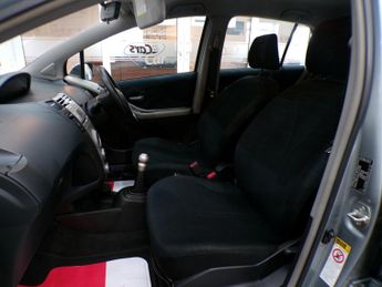 TOYOTA YARIS 1.3 SR 5DR Manual