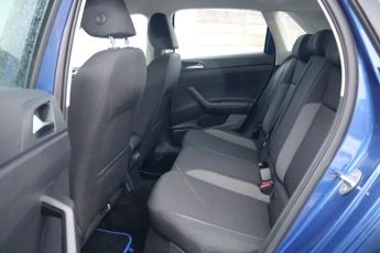 VOLKSWAGEN POLO 1.0 LIFE TSI DSG 5DR Semi Automatic