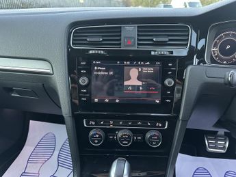 VOLKSWAGEN GOLF 2.0 GTI PERFORMANCE TSI DSG 5DR SEMI AUTOMATIC