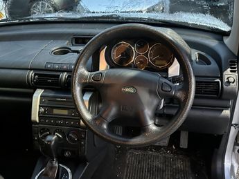LAND ROVER FREELANDER 2.0 TD4 XEI 3DR Automatic