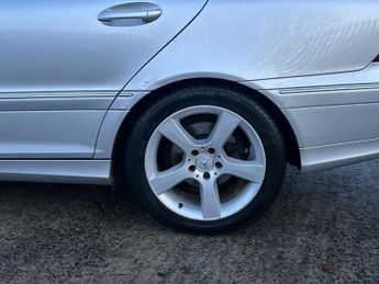 MERCEDES-BENZ C-CLASS 3.0 C320 CDI AVANTGARDE SE 4DR Automatic