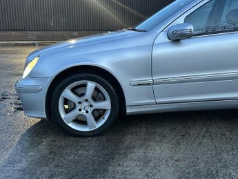 MERCEDES-BENZ C-CLASS 3.0 C320 CDI AVANTGARDE SE 4DR Automatic