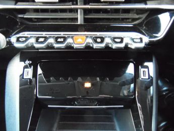 PEUGEOT 208 1.2 PURETECH ALLURE PREMIUM S/S 5DR AUTOMATIC