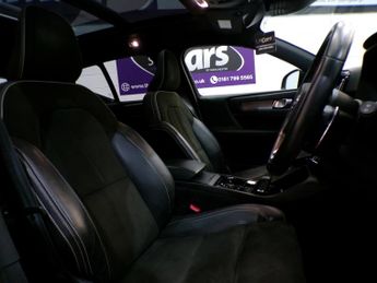 VOLVO XC40 2.0 D4 FIRST EDITION AWD 5DR Automatic