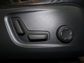 VOLVO XC40 2.0 D4 FIRST EDITION AWD 5DR Automatic