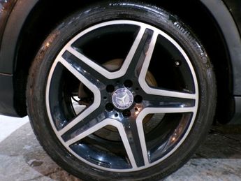 MERCEDES-BENZ GLA-CLASS 2.0 GLA250 4MATIC AMG LINE PREMIUM PLUS 5DR Semi Automatic