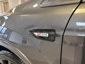 FORD KUGA 1.5 ST-LINE X 5DR Automatic