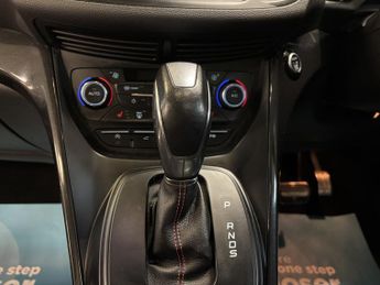 FORD KUGA 1.5 ST-LINE X 5DR Automatic