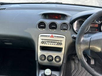 PEUGEOT 308 1.6 S HDI 5DR Manual