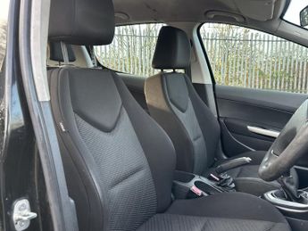 PEUGEOT 308 1.6 S HDI 5DR Manual