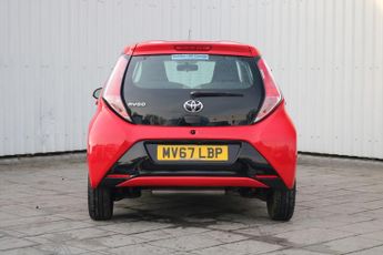 TOYOTA AYGO HATCHBACK 1.0 VVT-I X-PLAY X-SHIFT 5DR Semi Automatic