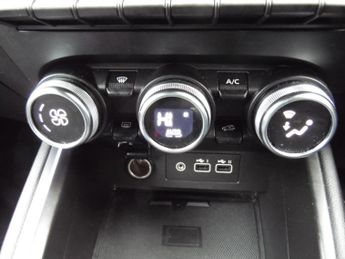 RENAULT CLIO 1.6 TECHNO E-TECH 5DR AUTOMATIC