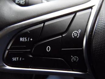 RENAULT CLIO 1.6 TECHNO E-TECH 5DR AUTOMATIC