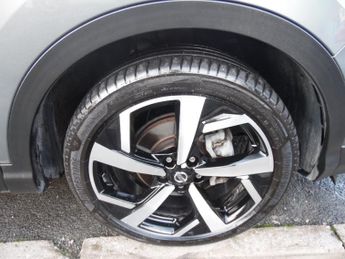 NISSAN QASHQAI 1.3 DIG-T TEKNA DCT 5DR AUTOMATIC
