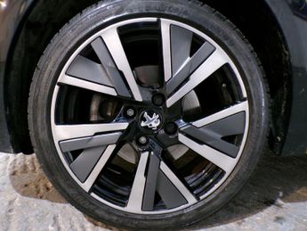 PEUGEOT 208 1.2 PURETECH GT S/S 5DR Automatic