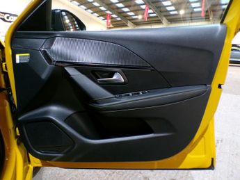 PEUGEOT 208 1.2 PURETECH GT S/S 5DR Automatic