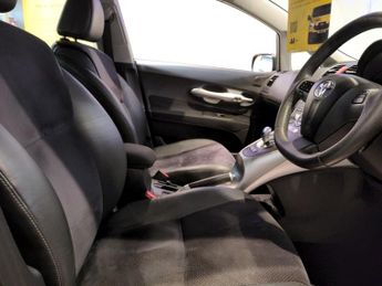 TOYOTA AURIS 1.8 T SPIRIT 5DR CVT