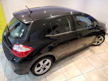 TOYOTA AURIS 1.8 T SPIRIT 5DR CVT